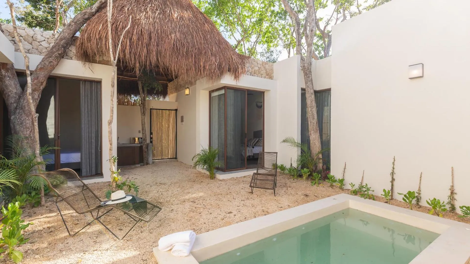 Hotel Zenda Tulum - Luxury Private Villas